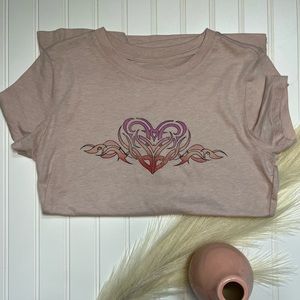 Women’s Pink Tribal Aeropostale Shirt in Medium